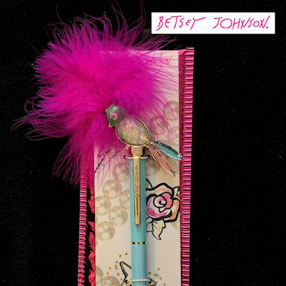 Betsey Johnson Collectible Pink Feather Bird Pen